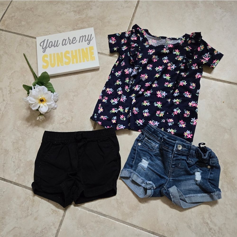 Freestlye ruffled, floral 3-piece summer outfit